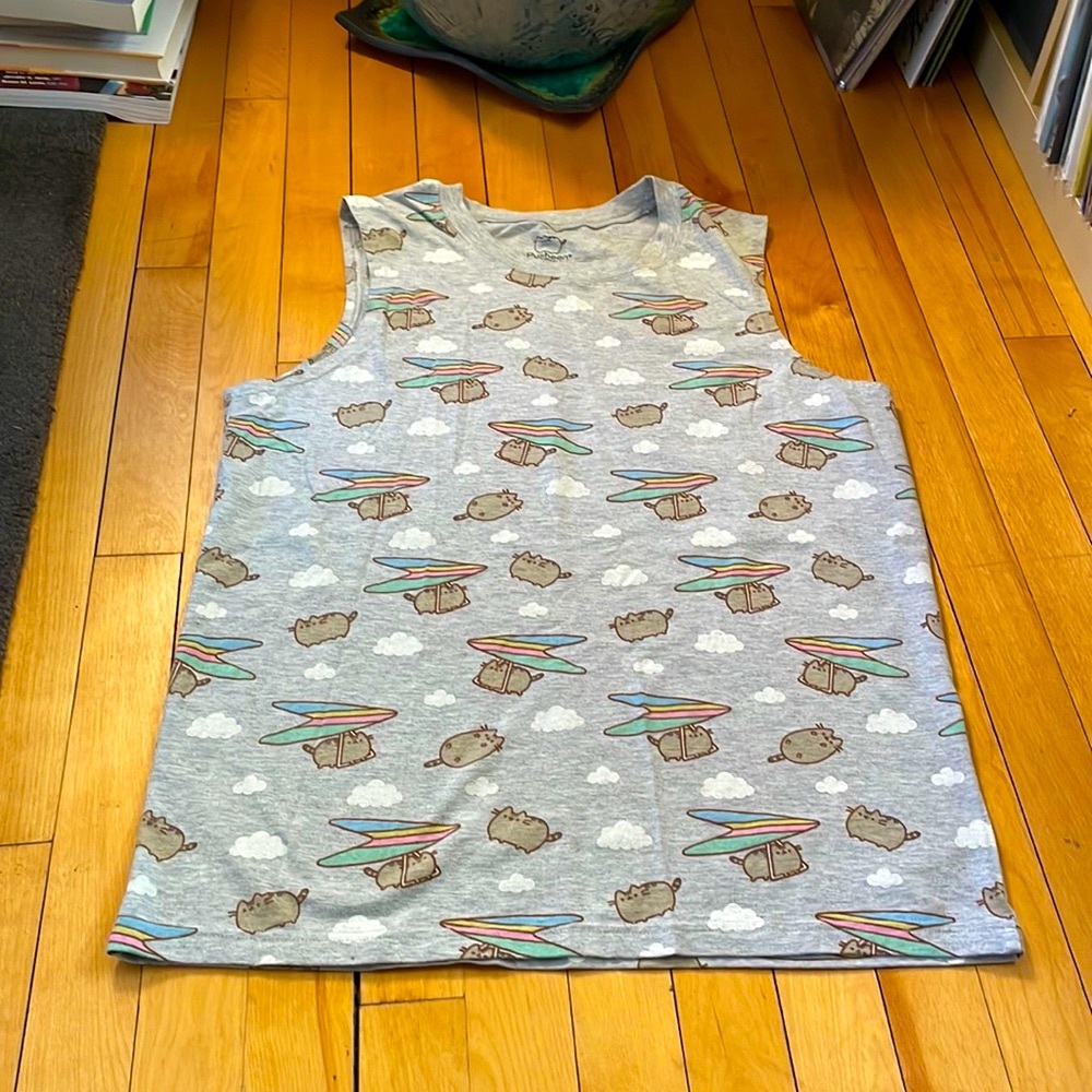 Pusheen tank top